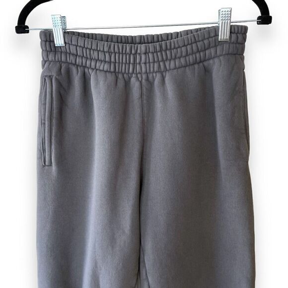 Outdoor Voices Joggers - Picture 2 of 3